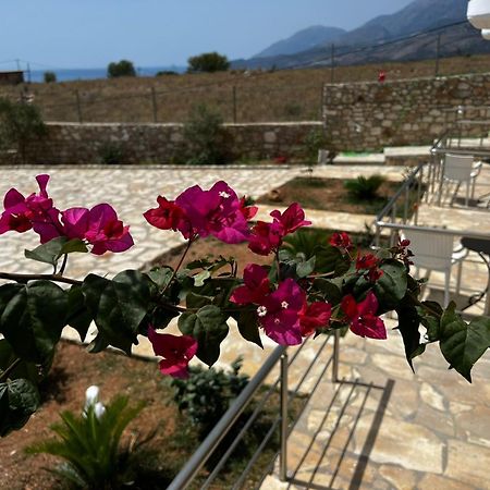 Noah'S Home Himare Luaran gambar