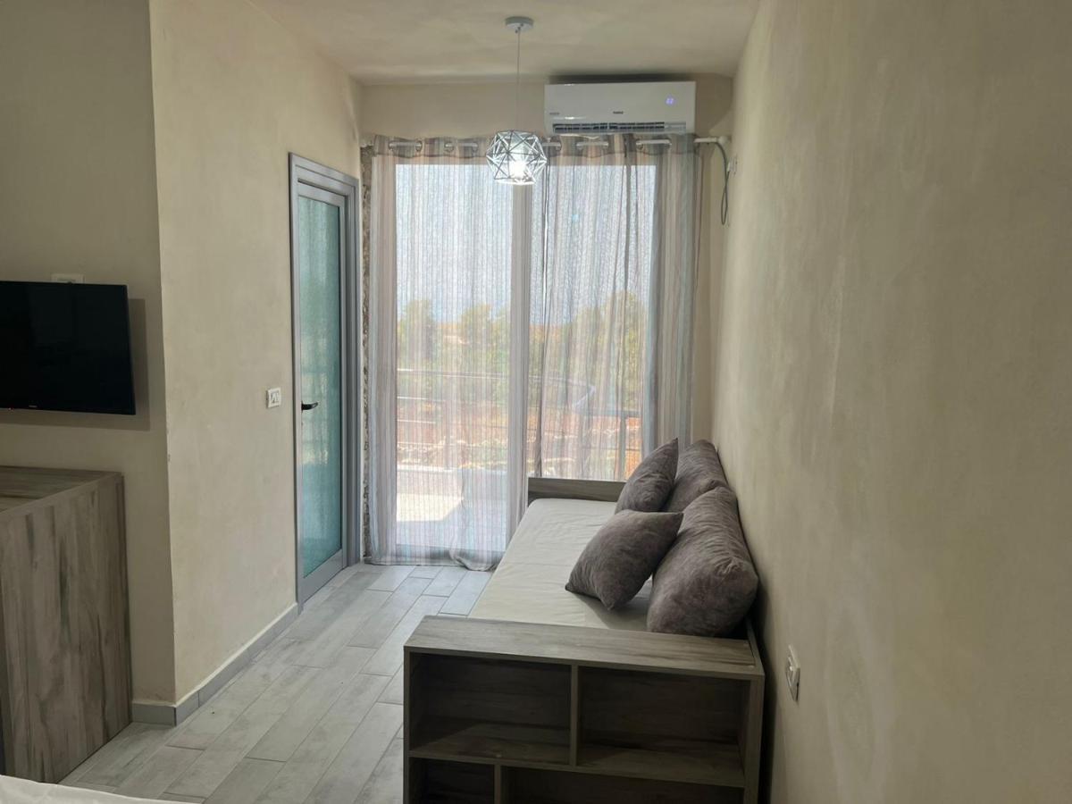 Noah'S Home Himare Luaran gambar