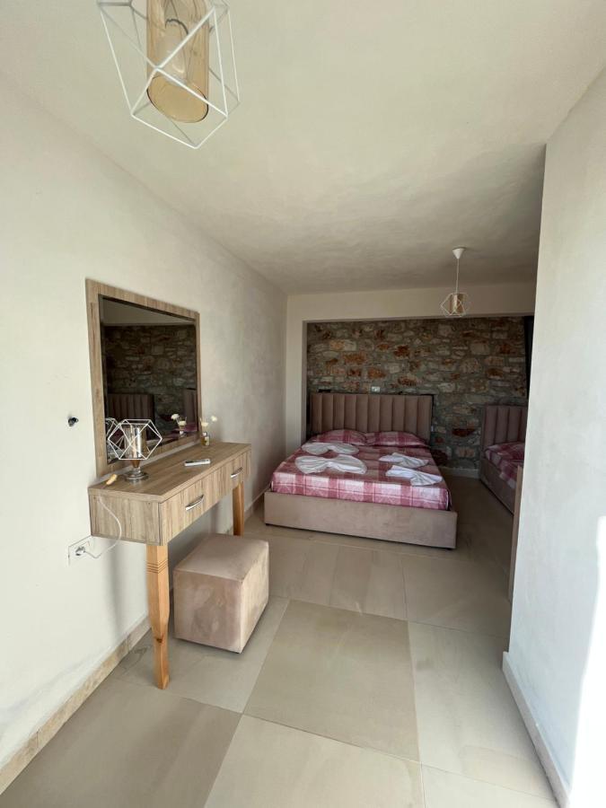 Noah'S Home Himare Luaran gambar